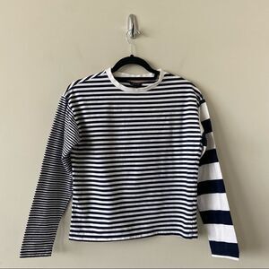 TOPSHOP-NAVY & White Striped Boxy Top (Size:4)